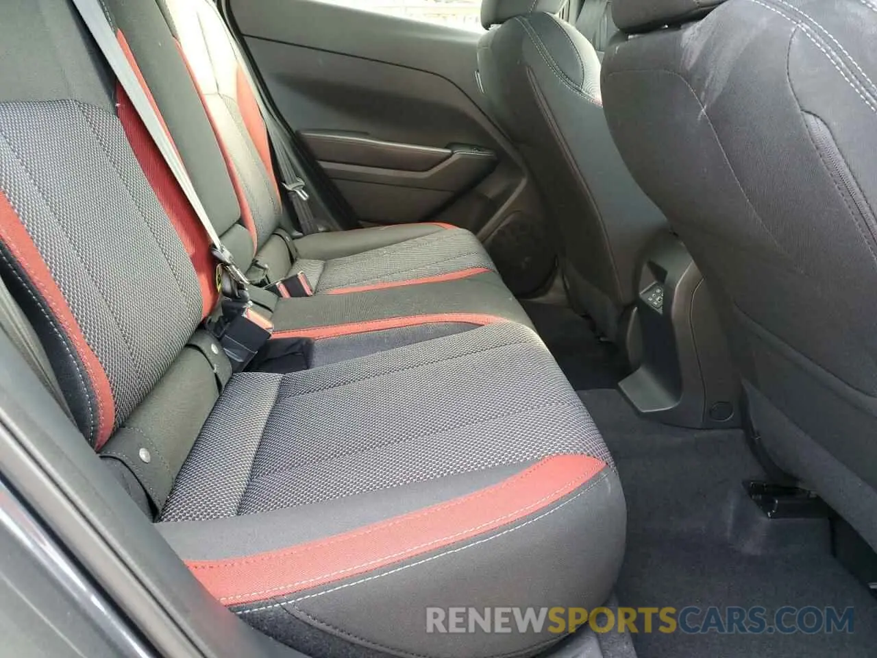 11 fotografías del automóvil dañado JF1GUHJC1S8232319 SUBARU IMPREZA 2025