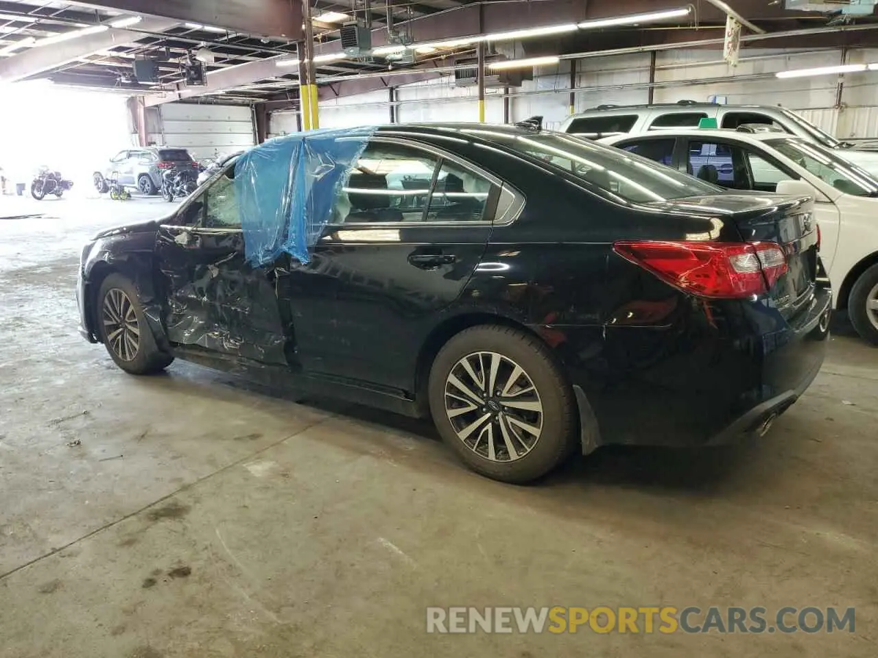 2 fotografías del automóvil dañado 4S3BNAF61K3017208 SUBARU LEGACY 2019