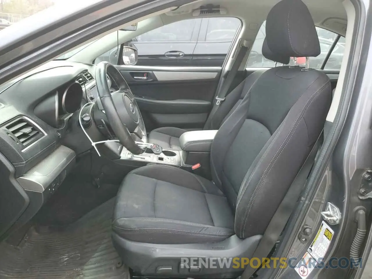 7 fotografías del automóvil dañado 4S3BNAF61K3031092 SUBARU LEGACY 2019
