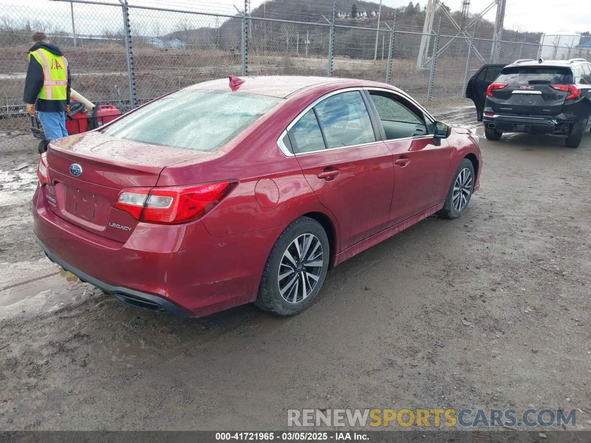4 fotografías del automóvil dañado 4S3BNAF65K3021374 SUBARU LEGACY 2019