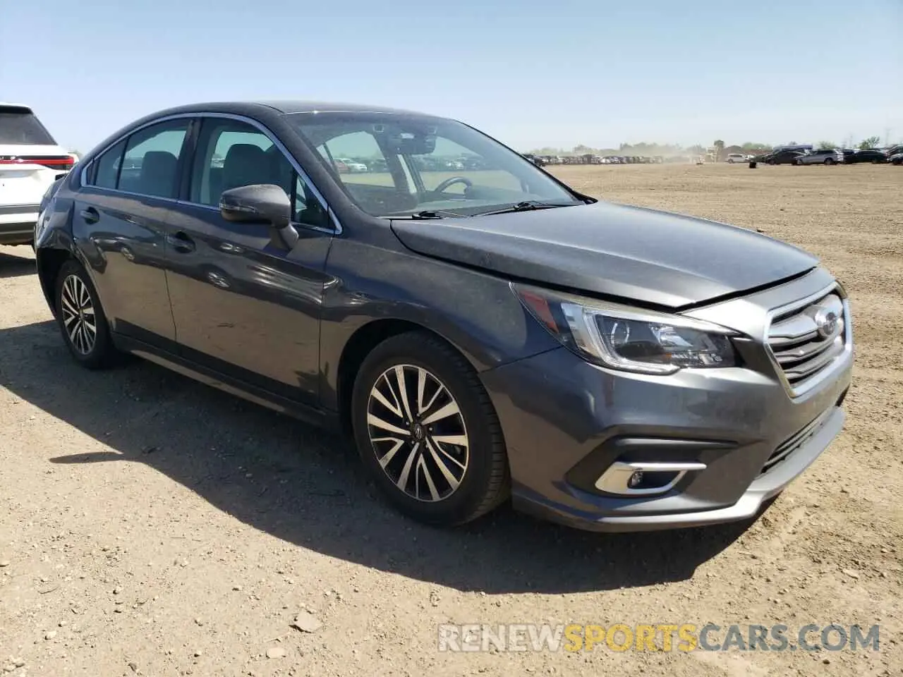 4 fotografías del automóvil dañado 4S3BNAF66K3021920 SUBARU LEGACY 2019