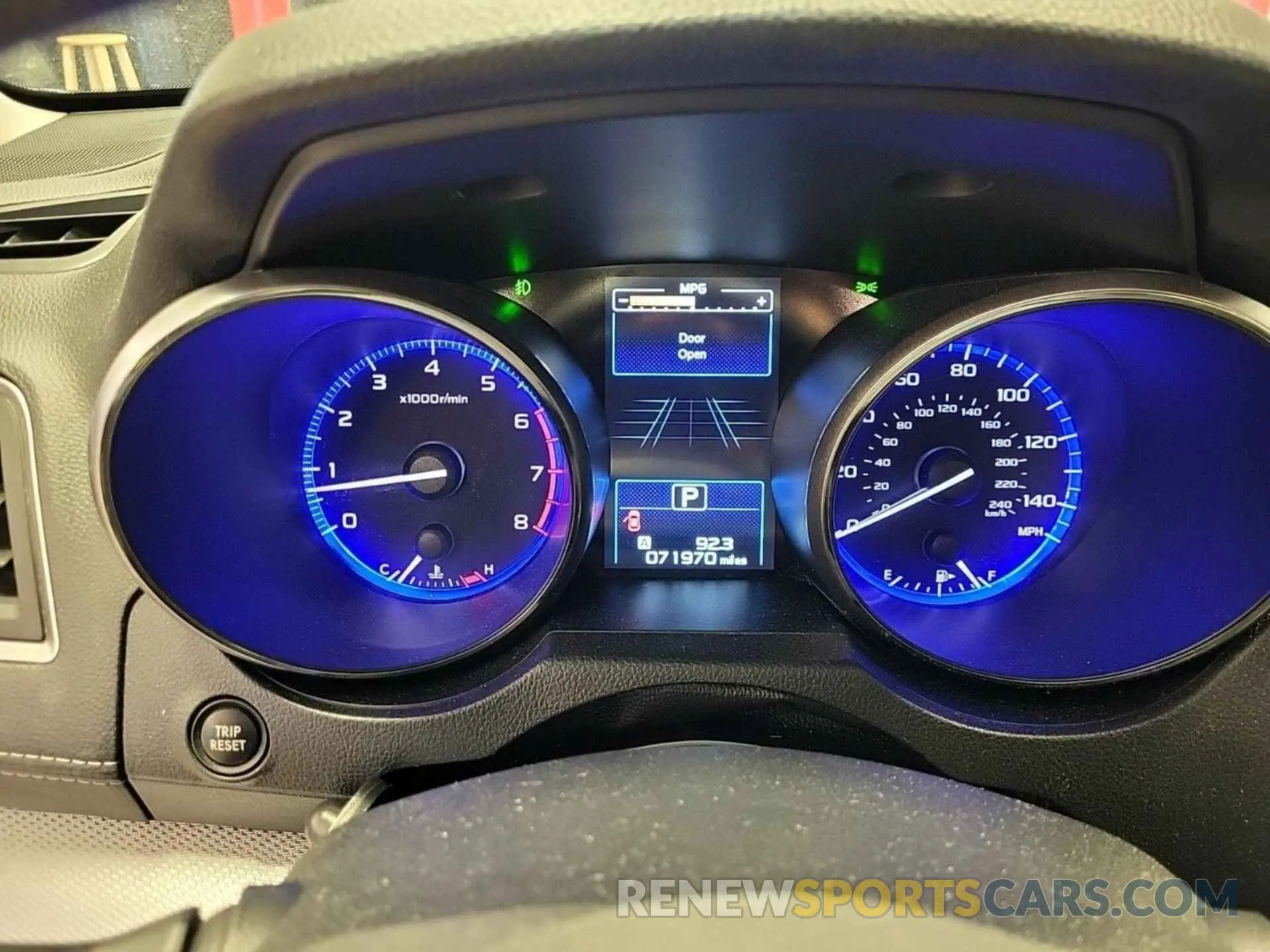 4 fotografías del automóvil dañado 4S3BNAF66K3030472 SUBARU LEGACY 2019