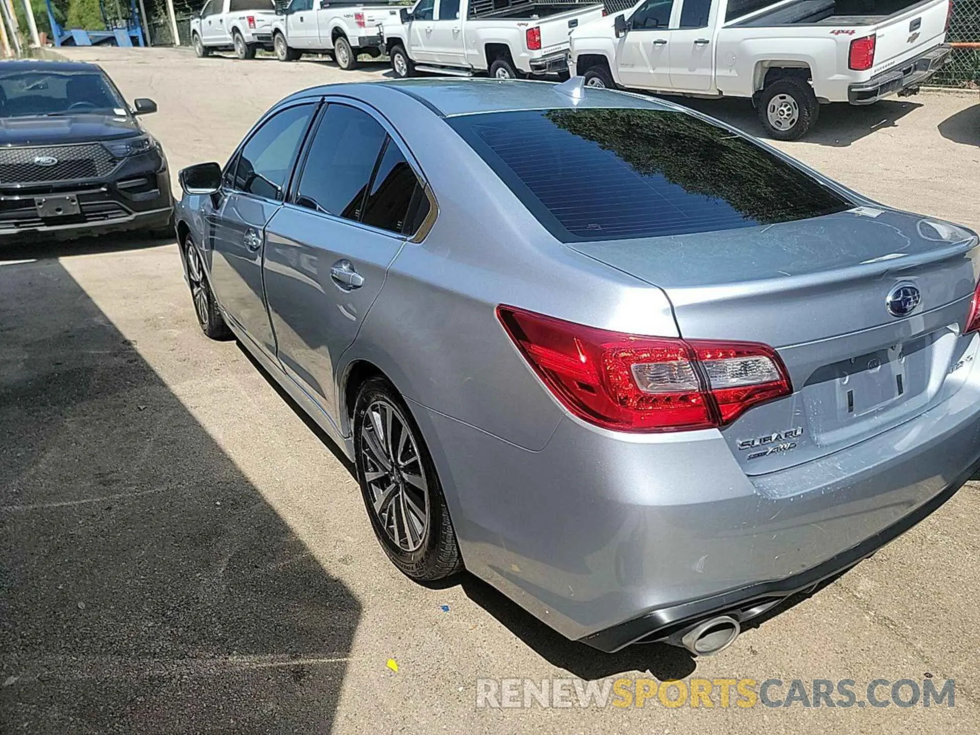 11 fotografías del automóvil dañado 4S3BNAF67K3018329 SUBARU LEGACY 2019