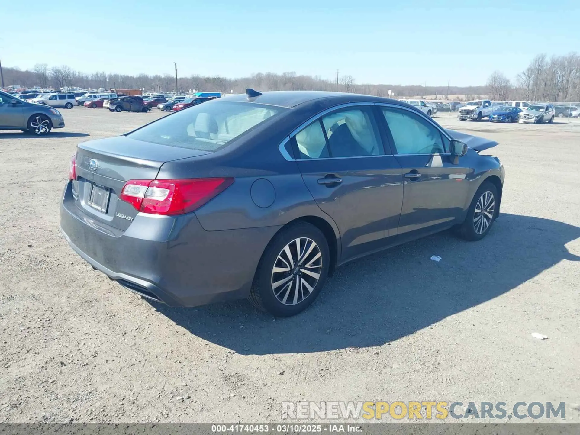 4 fotografías del automóvil dañado 4S3BNAF67K3023594 SUBARU LEGACY 2019