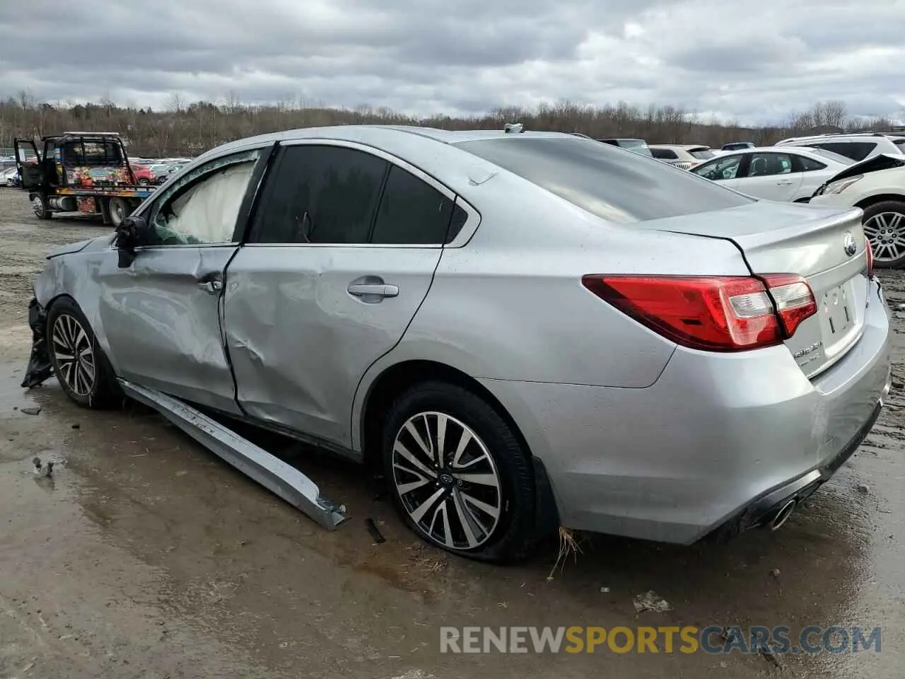 2 fotografías del automóvil dañado 4S3BNAF67K3038256 SUBARU LEGACY 2019