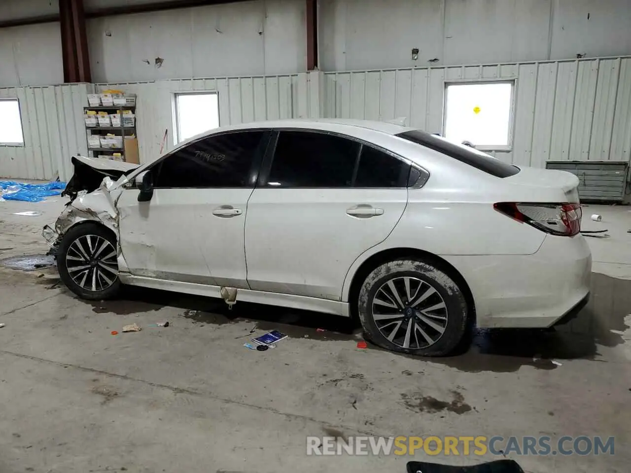 2 fotografías del automóvil dañado 4S3BNAF68K3014855 SUBARU LEGACY 2019