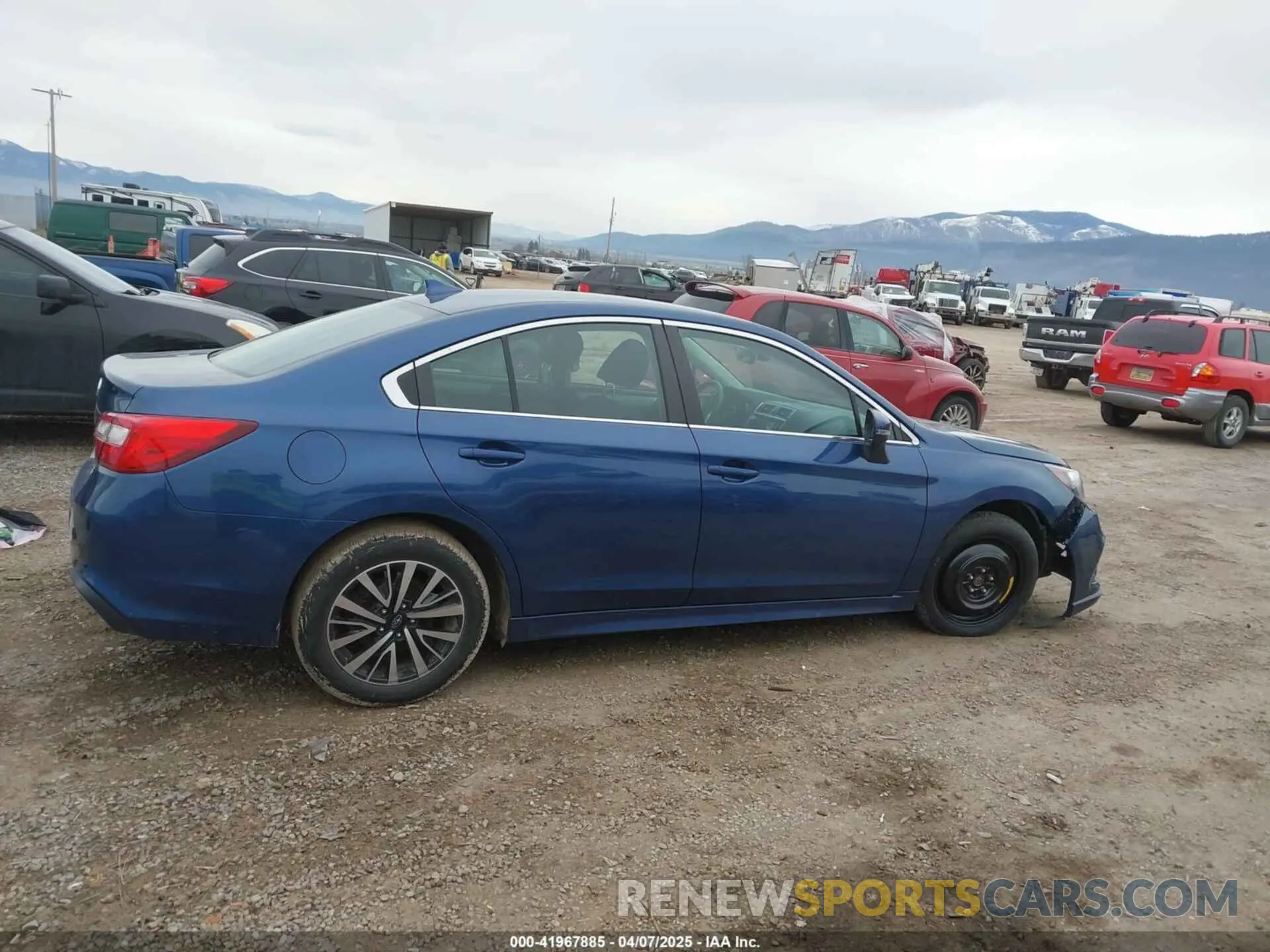 14 fotografías del automóvil dañado 4S3BNAF68K3016704 SUBARU LEGACY 2019