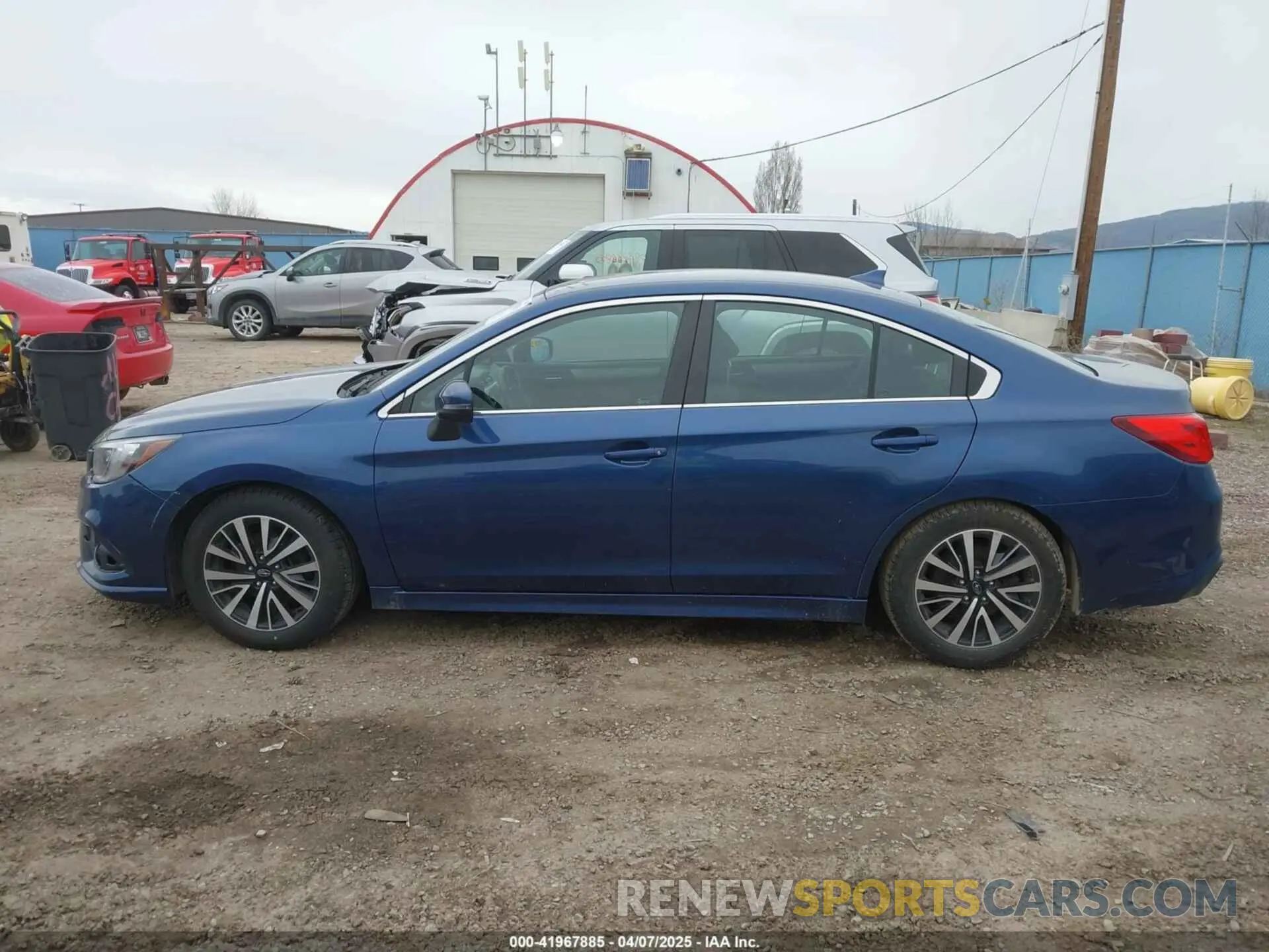 15 fotografías del automóvil dañado 4S3BNAF68K3016704 SUBARU LEGACY 2019
