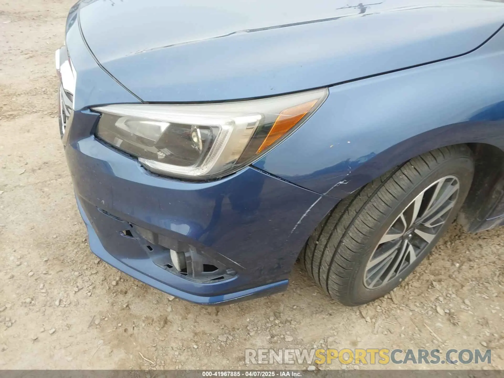 18 fotografías del automóvil dañado 4S3BNAF68K3016704 SUBARU LEGACY 2019