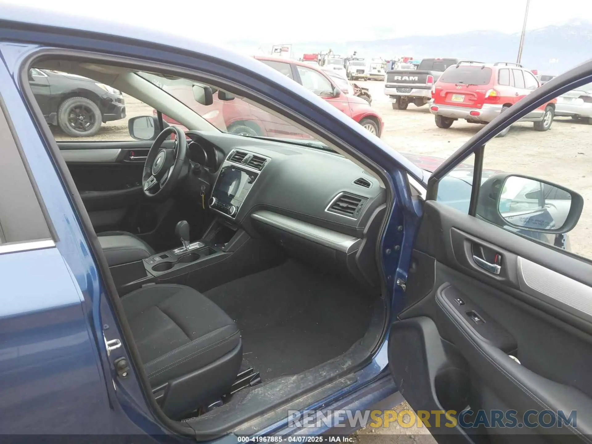 5 fotografías del automóvil dañado 4S3BNAF68K3016704 SUBARU LEGACY 2019