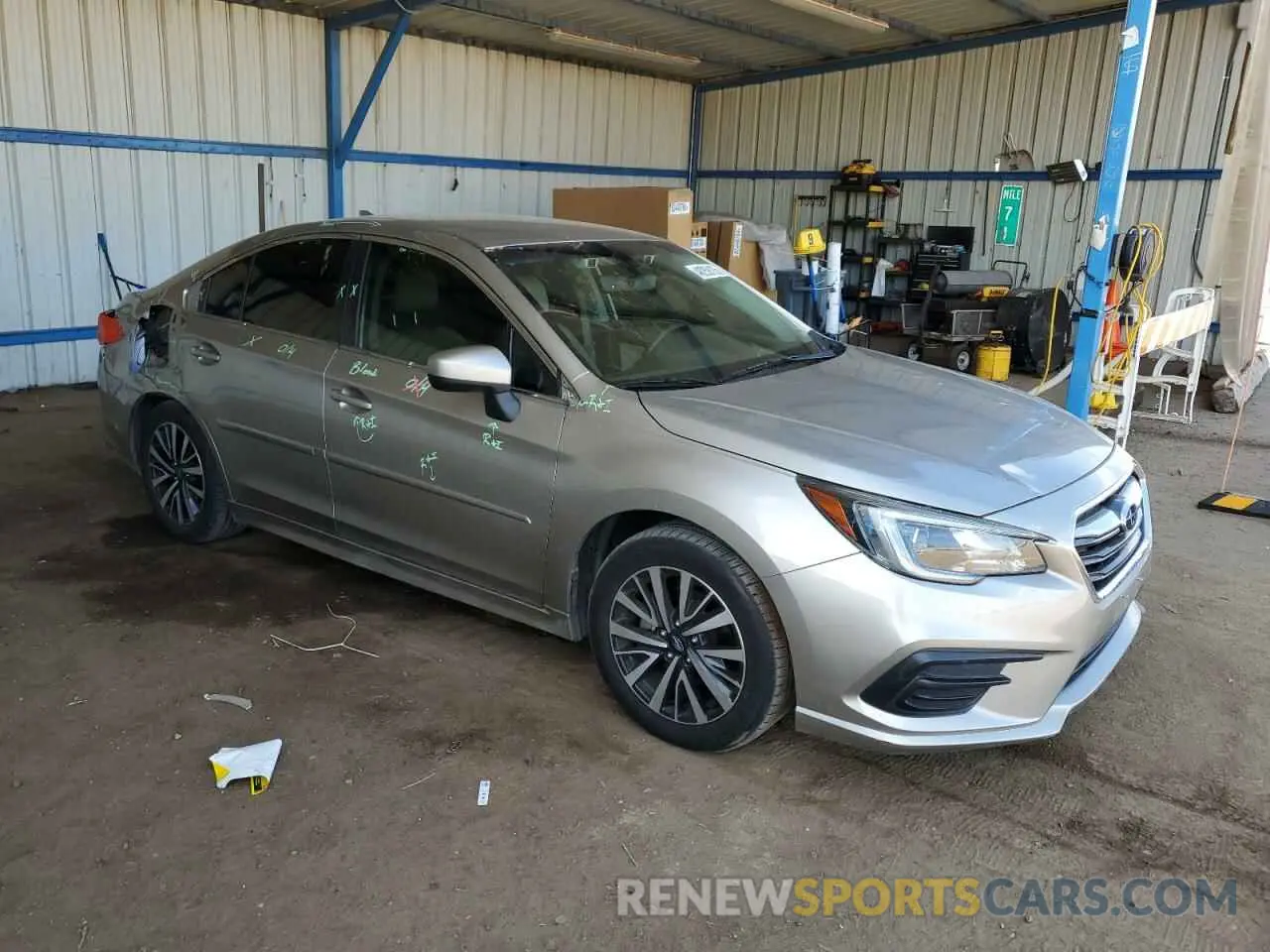 4 fotografías del automóvil dañado 4S3BNAF68K3019702 SUBARU LEGACY 2019