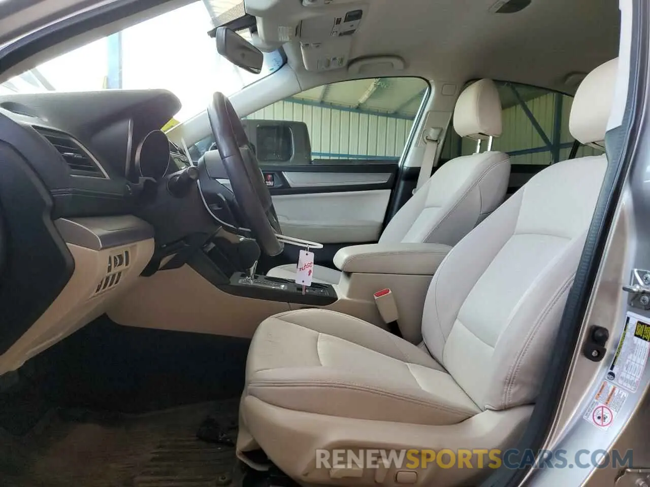 7 fotografías del automóvil dañado 4S3BNAF68K3019702 SUBARU LEGACY 2019