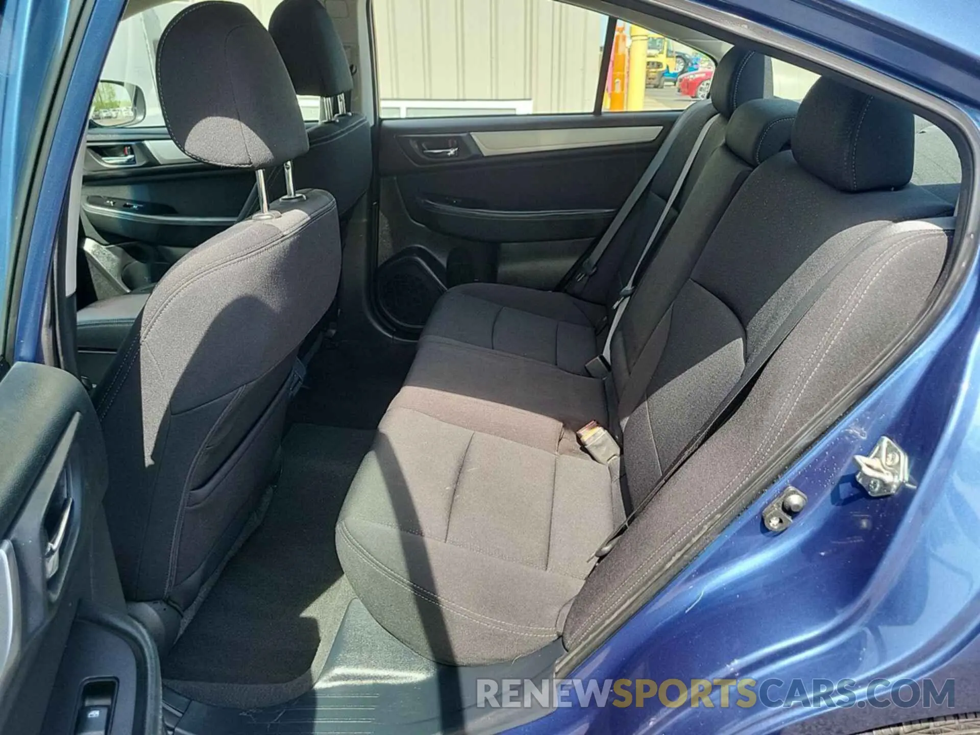 4 fotografías del automóvil dañado 4S3BNAF68K3030215 SUBARU LEGACY 2019