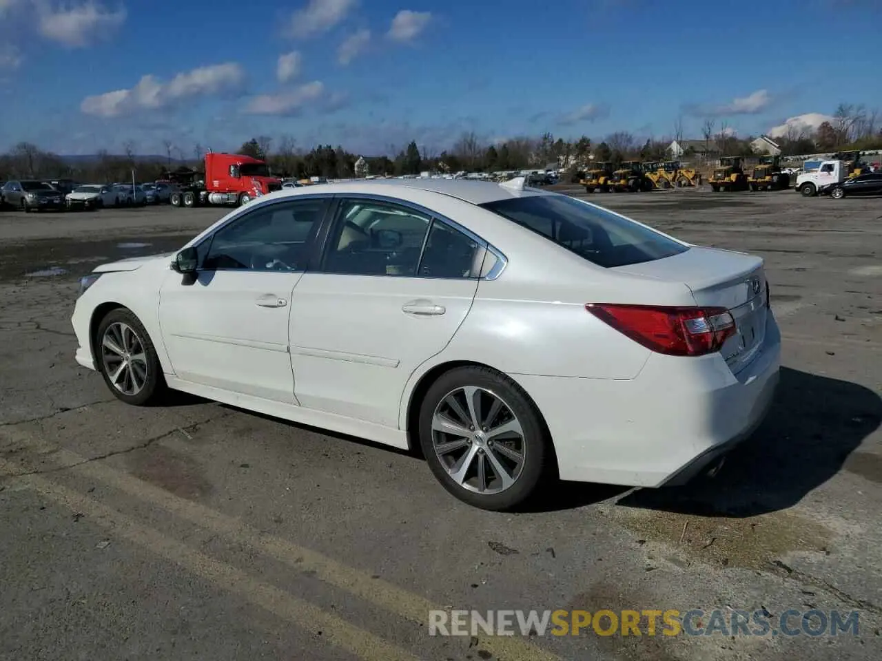2 fotografías del automóvil dañado 4S3BNAJ62K3025440 SUBARU LEGACY 2019