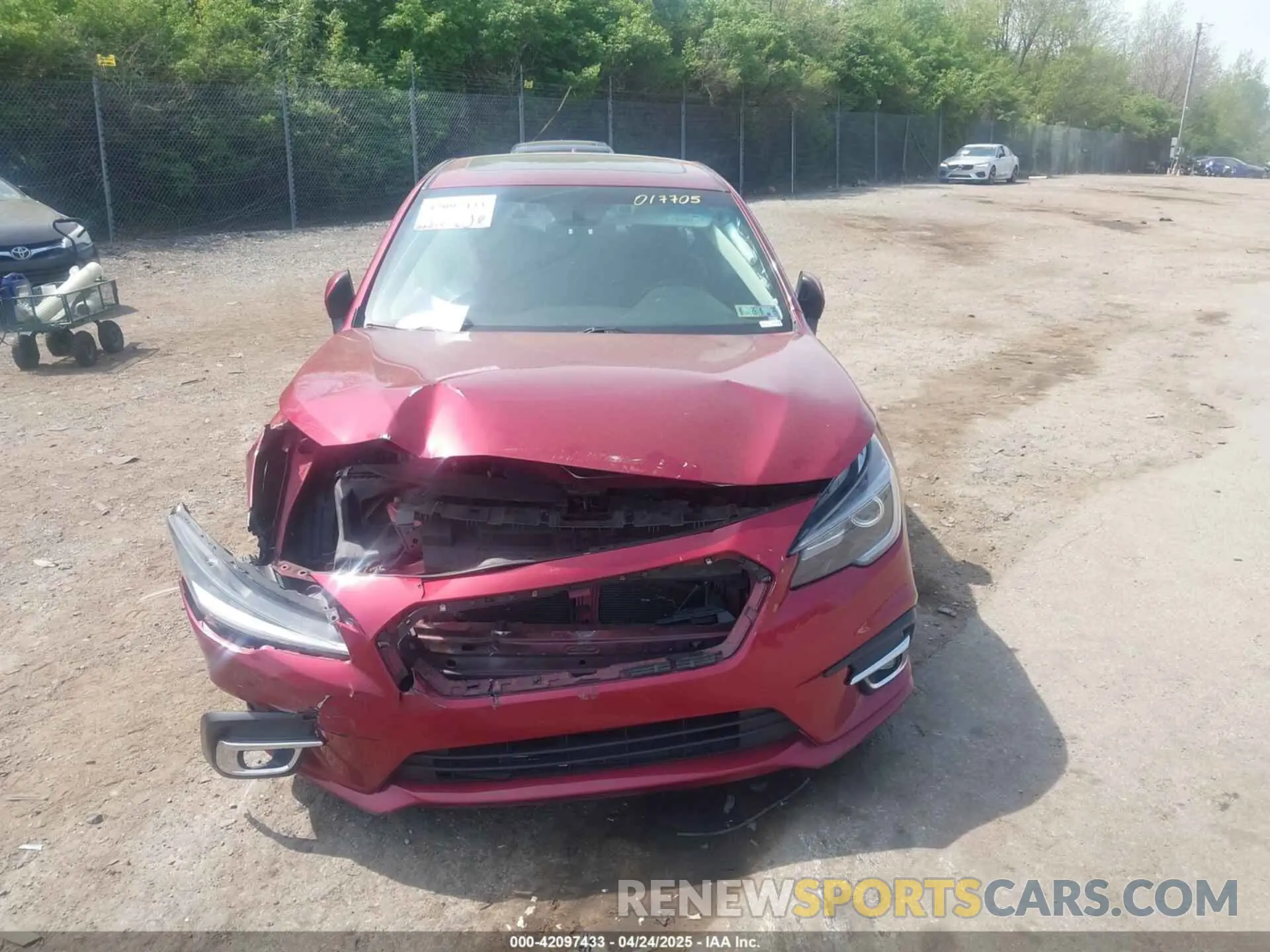 12 fotografías del automóvil dañado 4S3BNAN62K3017705 SUBARU LEGACY 2019