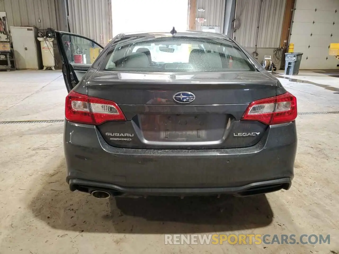 6 fotografías del automóvil dañado 4S3BNAN64K3028141 SUBARU LEGACY 2019