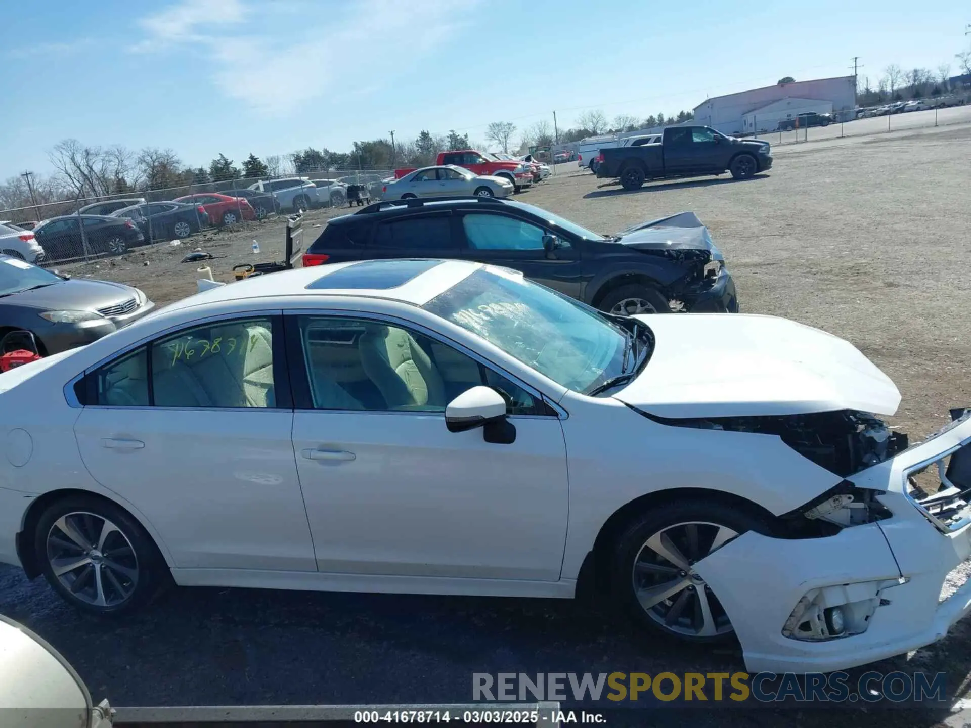 14 fotografías del automóvil dañado 4S3BNAN65K3009856 SUBARU LEGACY 2019