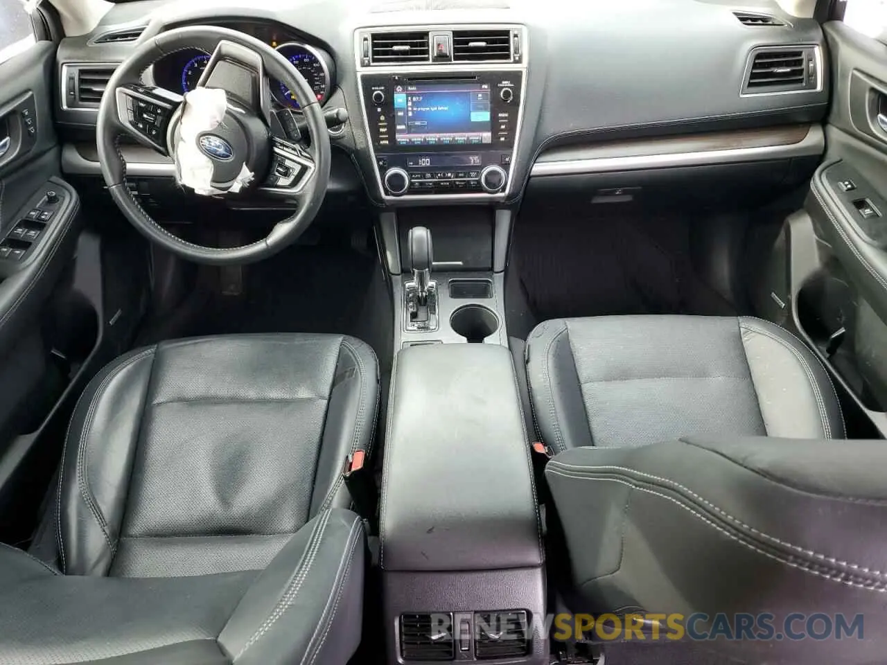 8 fotografías del automóvil dañado 4S3BNAN66K3002172 SUBARU LEGACY 2019