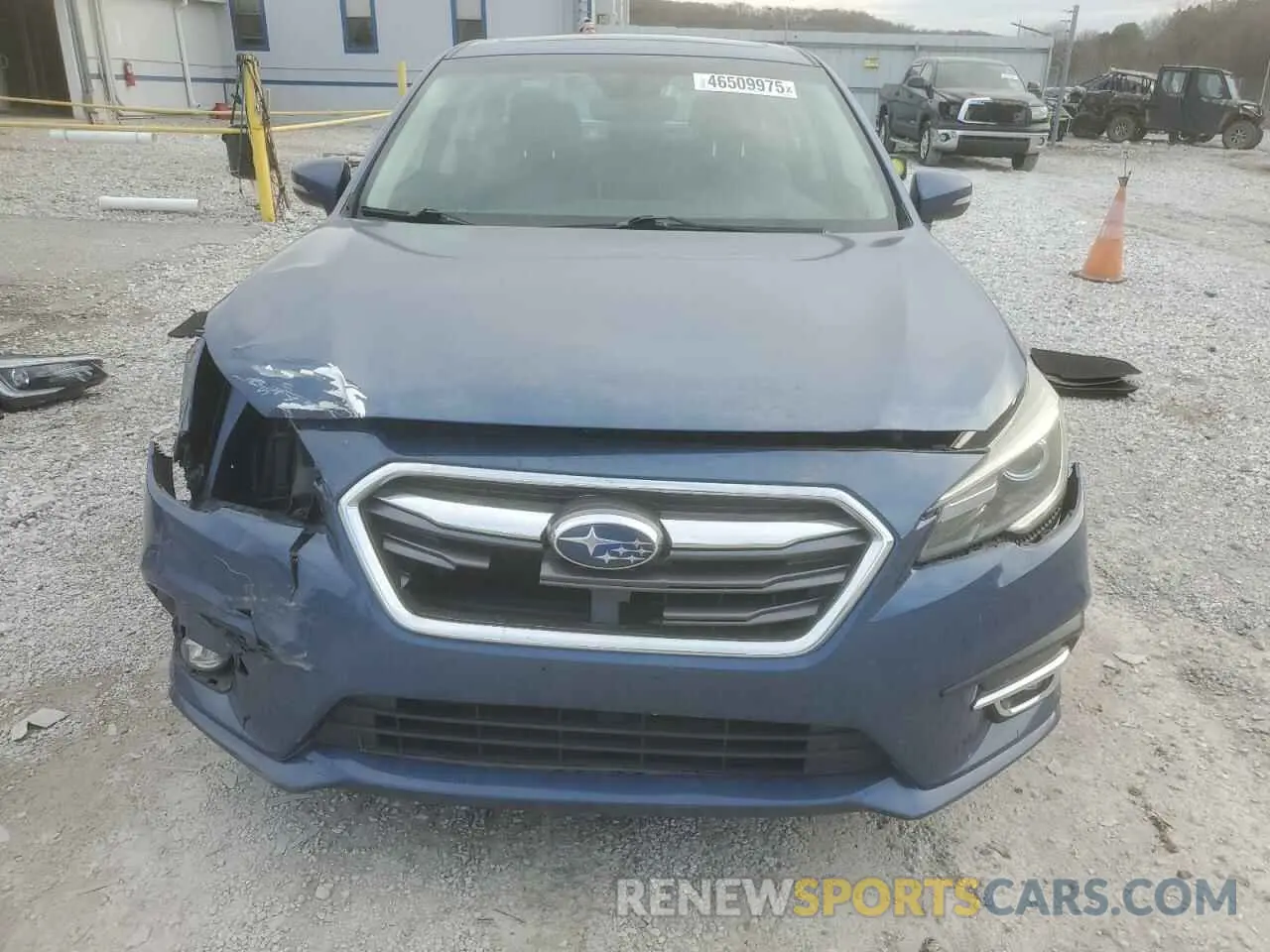 5 fotografías del automóvil dañado 4S3BNAN69K3025493 SUBARU LEGACY 2019