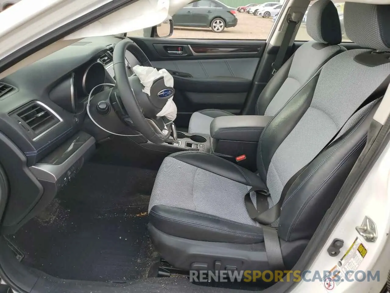 7 fotografías del automóvil dañado 4S3BNAR68K3028282 SUBARU LEGACY 2019