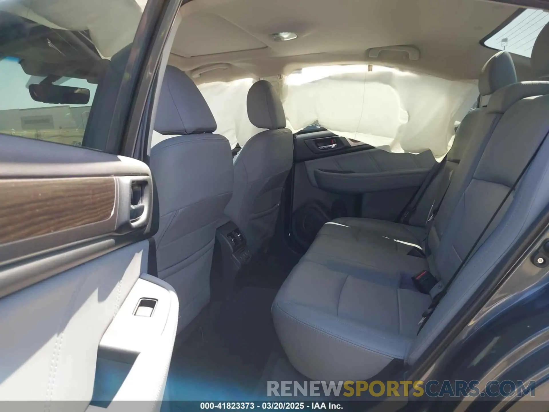 8 fotografías del automóvil dañado 4S3BNEN63K3003626 SUBARU LEGACY 2019
