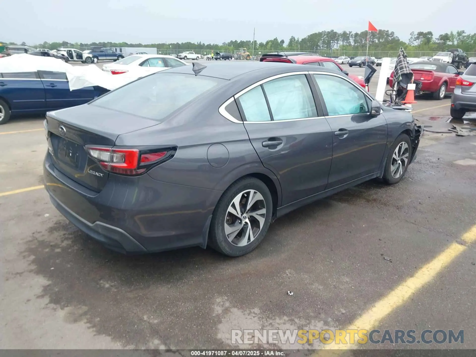 4 fotografías del automóvil dañado 4S3BWAC65L3003816 SUBARU LEGACY 2020