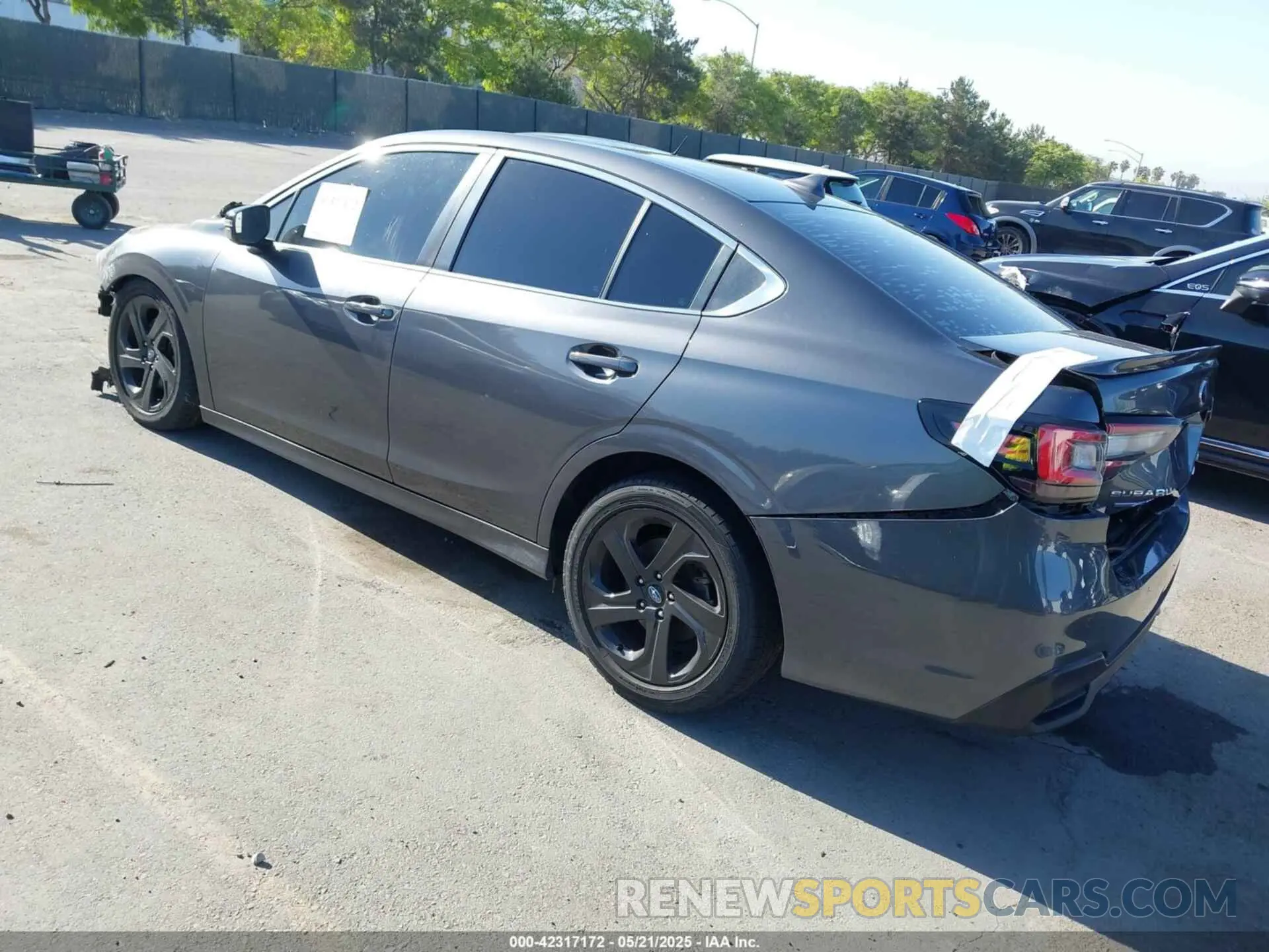 3 fotografías del automóvil dañado 4S3BWAG64L3009956 SUBARU LEGACY 2020