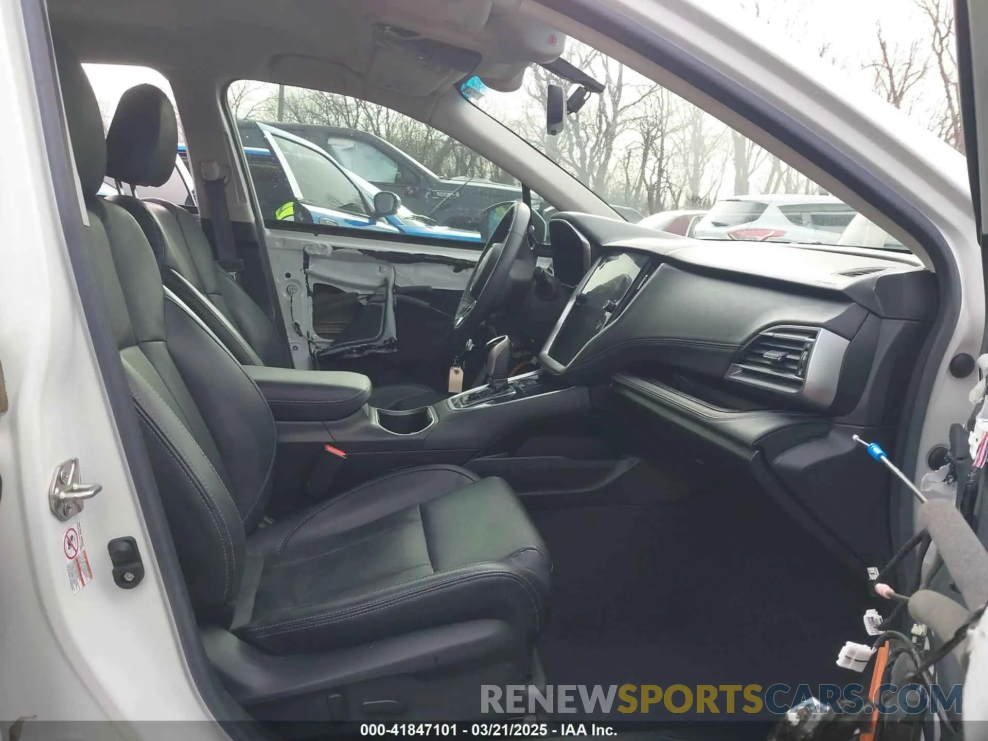 5 fotografías del automóvil dañado 4S3BWAL61L3003411 SUBARU LEGACY 2020