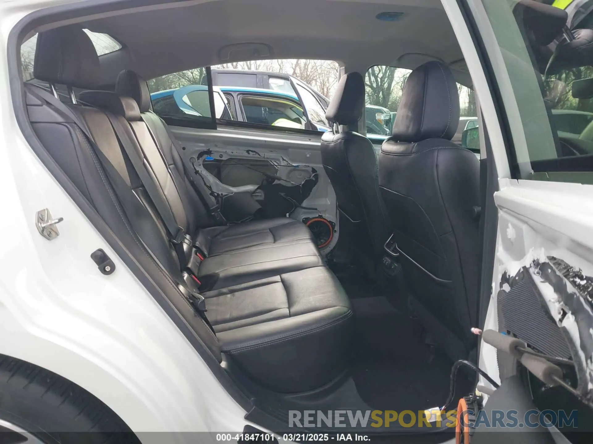 8 fotografías del automóvil dañado 4S3BWAL61L3003411 SUBARU LEGACY 2020
