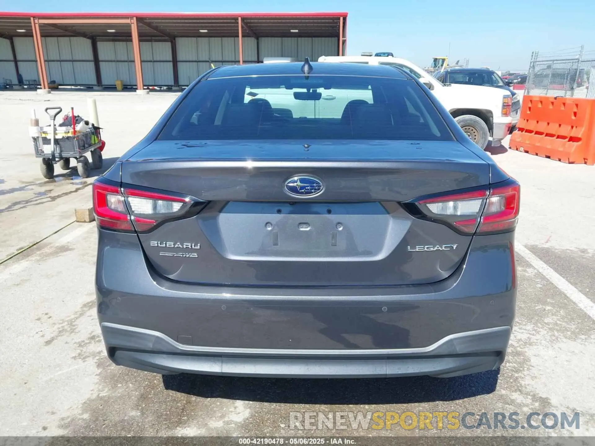 16 fotografías del automóvil dañado 4S3BWAN63L3017159 SUBARU LEGACY 2020