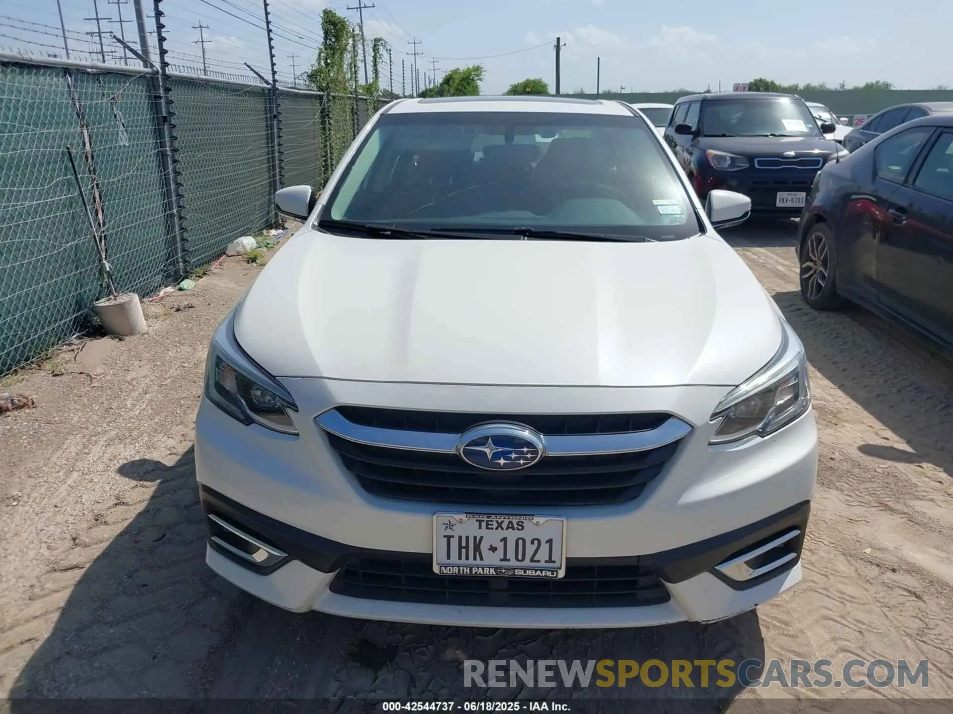 12 fotografías del automóvil dañado 4S3BWAN69L3034368 SUBARU LEGACY 2020