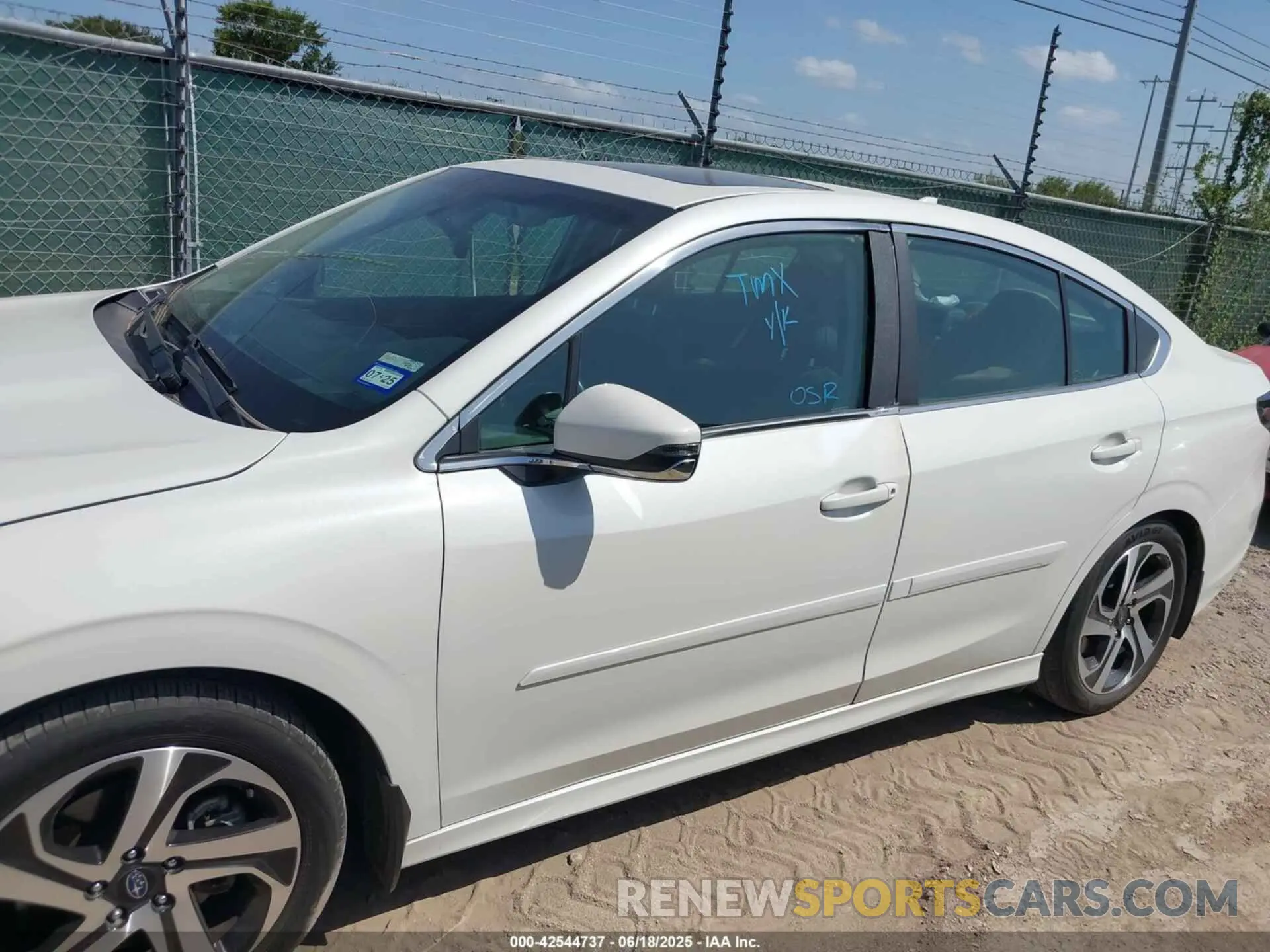 14 fotografías del automóvil dañado 4S3BWAN69L3034368 SUBARU LEGACY 2020
