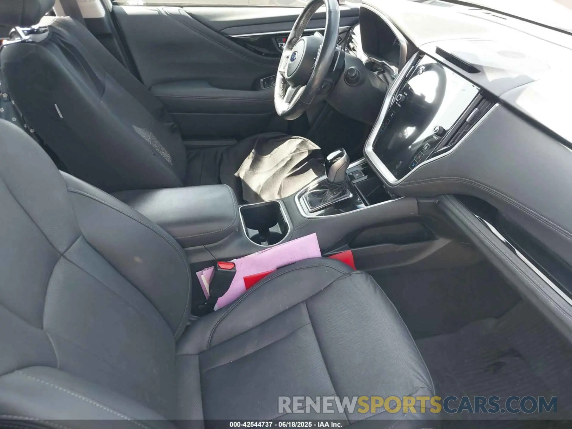 5 fotografías del automóvil dañado 4S3BWAN69L3034368 SUBARU LEGACY 2020