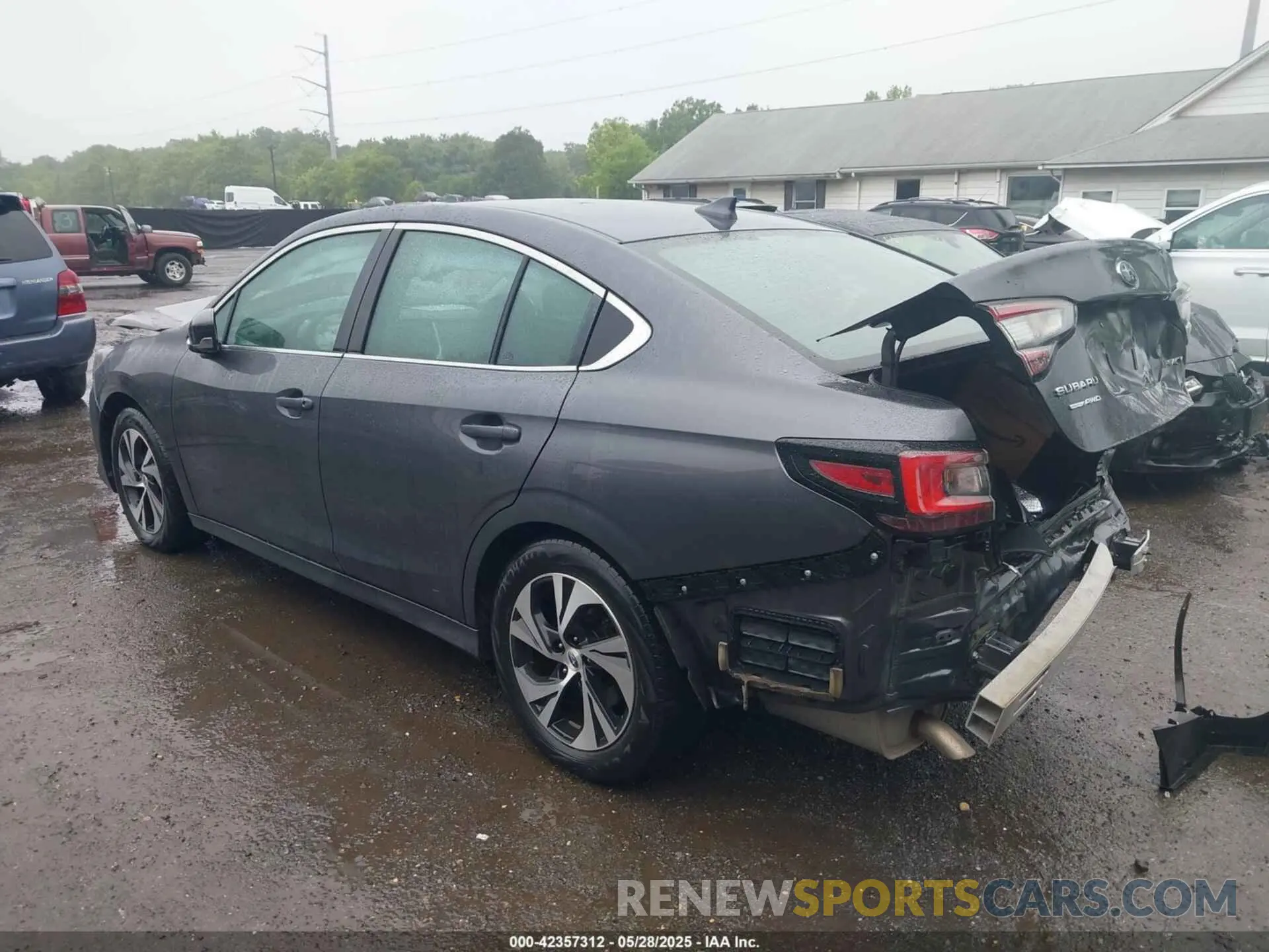 3 fotografías del automóvil dañado 4S3BWAB6XN3008661 SUBARU LEGACY 2022