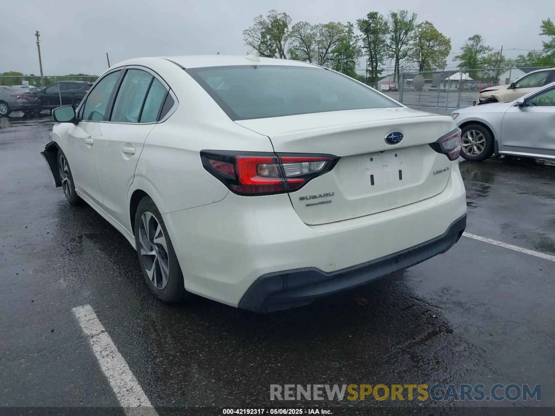 3 fotografías del automóvil dañado 4S3BWAC68N3026431 SUBARU LEGACY 2022