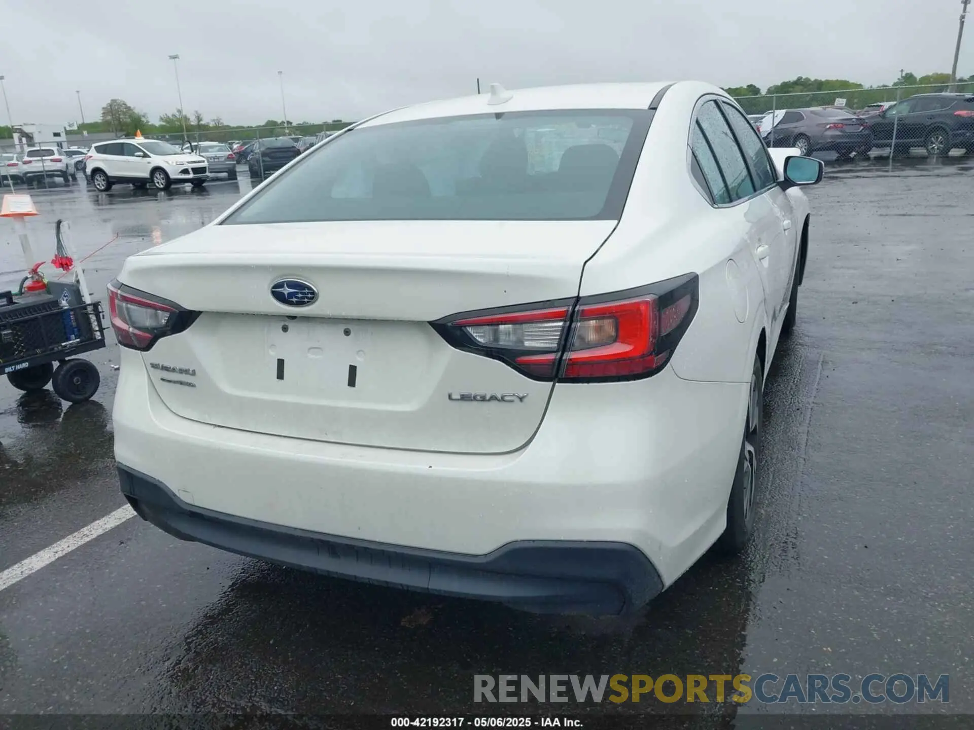 4 fotografías del automóvil dañado 4S3BWAC68N3026431 SUBARU LEGACY 2022
