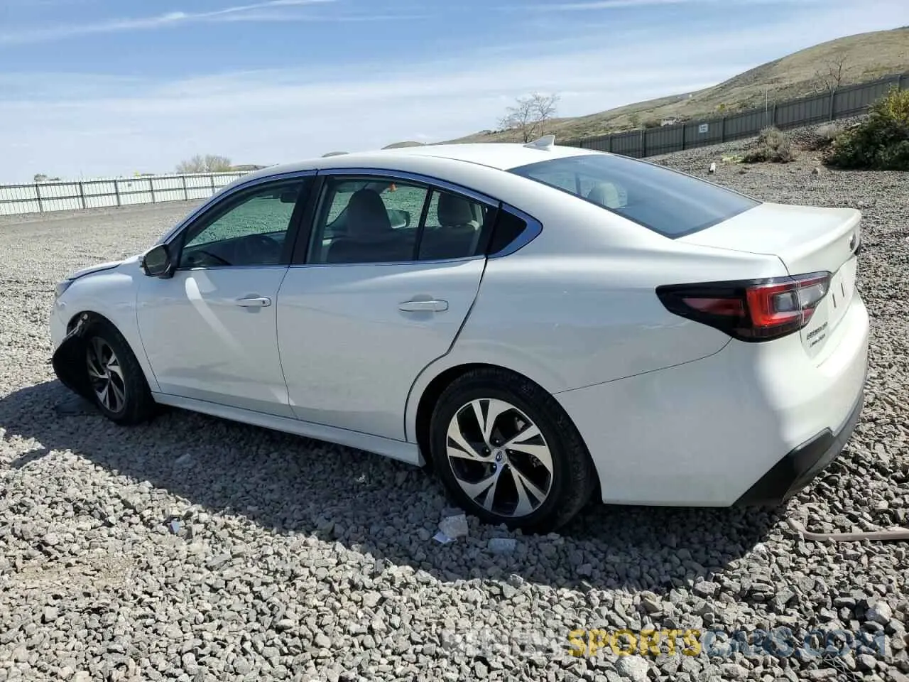 2 fotografías del automóvil dañado 4S3BWAC6XN3022882 SUBARU LEGACY 2022