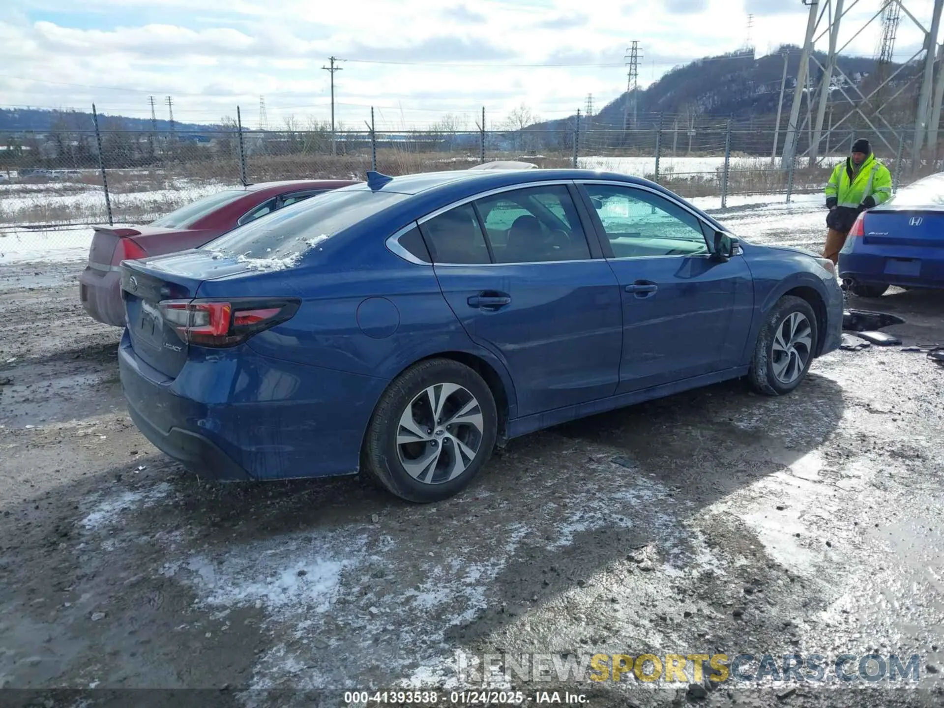 4 fotografías del automóvil dañado 4S3BWAF62N3025867 SUBARU LEGACY 2022