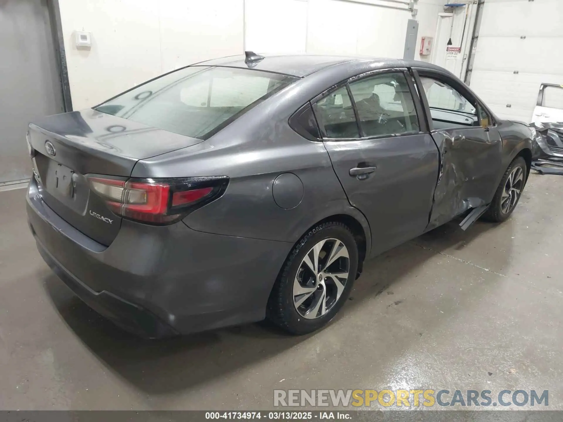 4 fotografías del automóvil dañado 4S3BWAF65P3005065 SUBARU LEGACY 2023