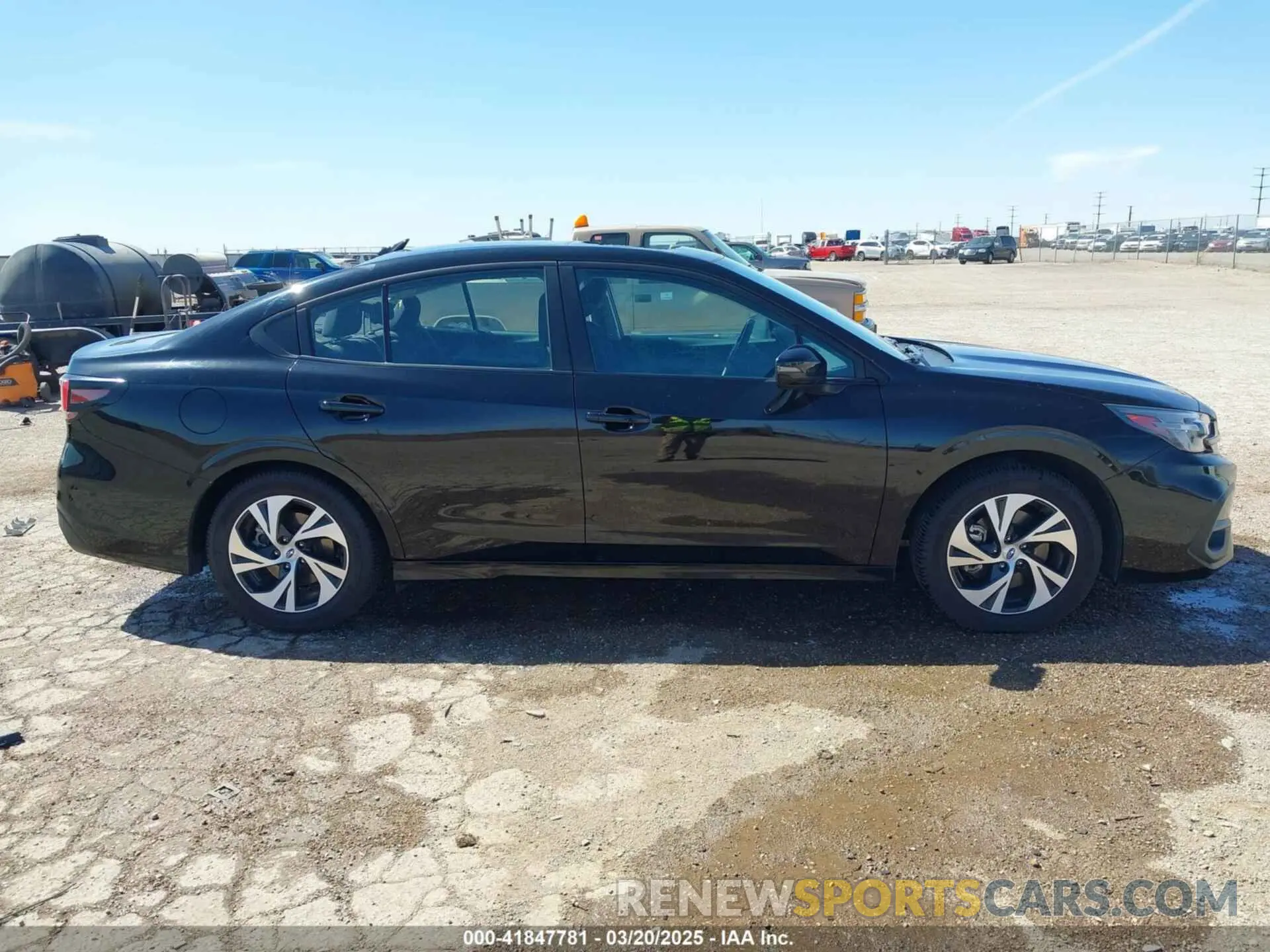 13 fotografías del automóvil dañado 4S3BWAF65P3008337 SUBARU LEGACY 2023