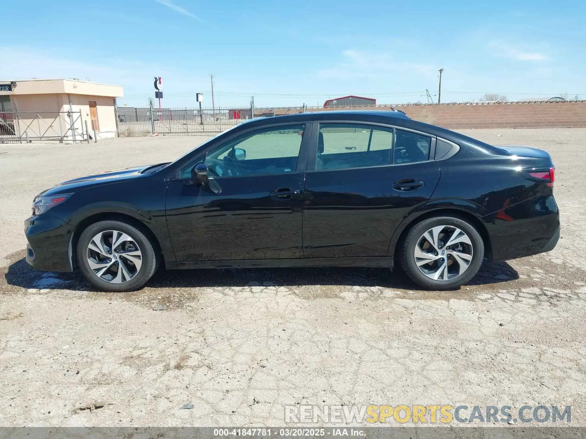 14 fotografías del automóvil dañado 4S3BWAF65P3008337 SUBARU LEGACY 2023