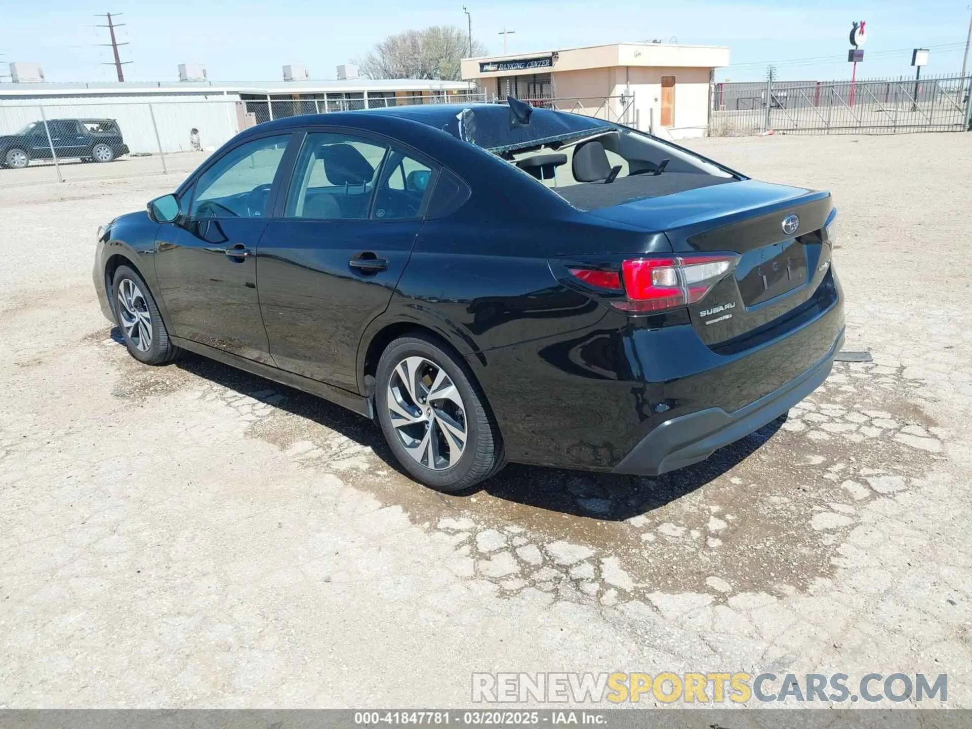 3 fotografías del automóvil dañado 4S3BWAF65P3008337 SUBARU LEGACY 2023