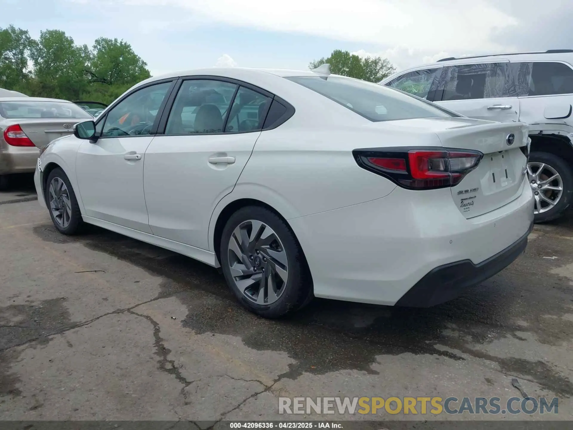 3 fotografías del automóvil dañado 4S3BWAN69P3013221 SUBARU LEGACY 2023