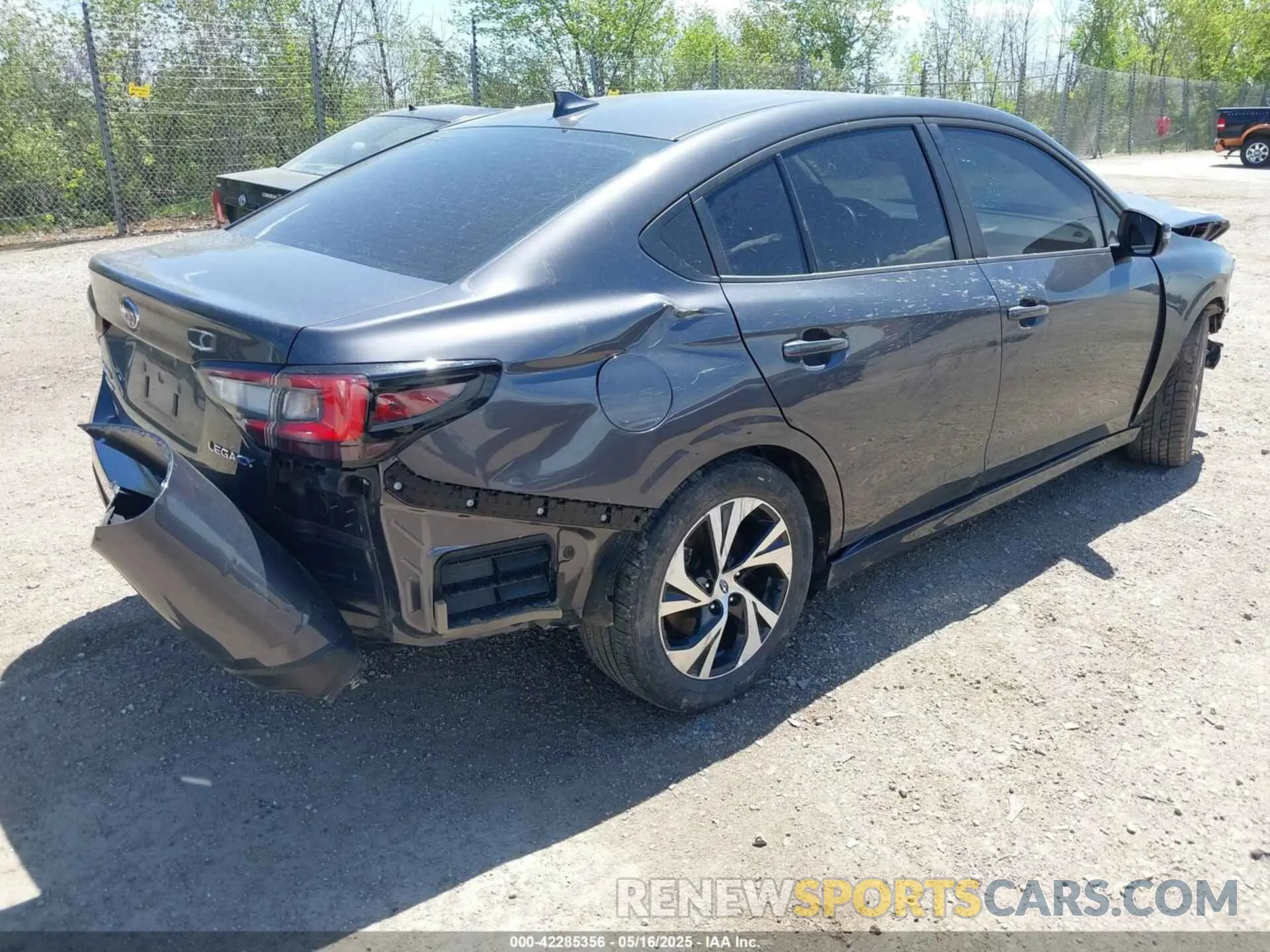 4 fotografías del automóvil dañado 4S3BWAC66R3019581 SUBARU LEGACY 2024