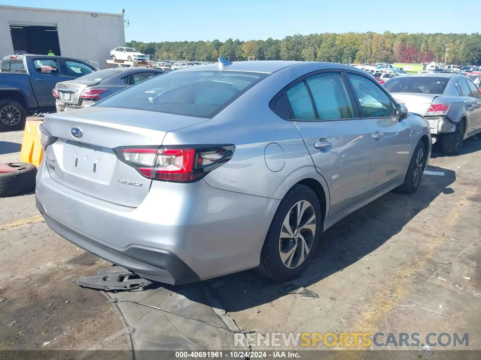 4 fotografías del automóvil dañado 4S3BWAF63R3011594 SUBARU LEGACY 2024