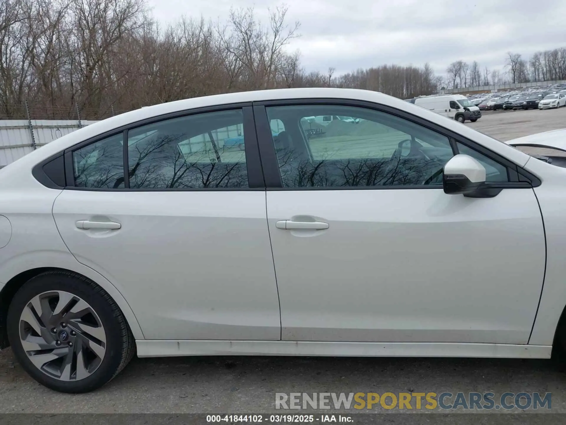 13 fotografías del automóvil dañado 4S3BWAN62R3021146 SUBARU LEGACY 2024