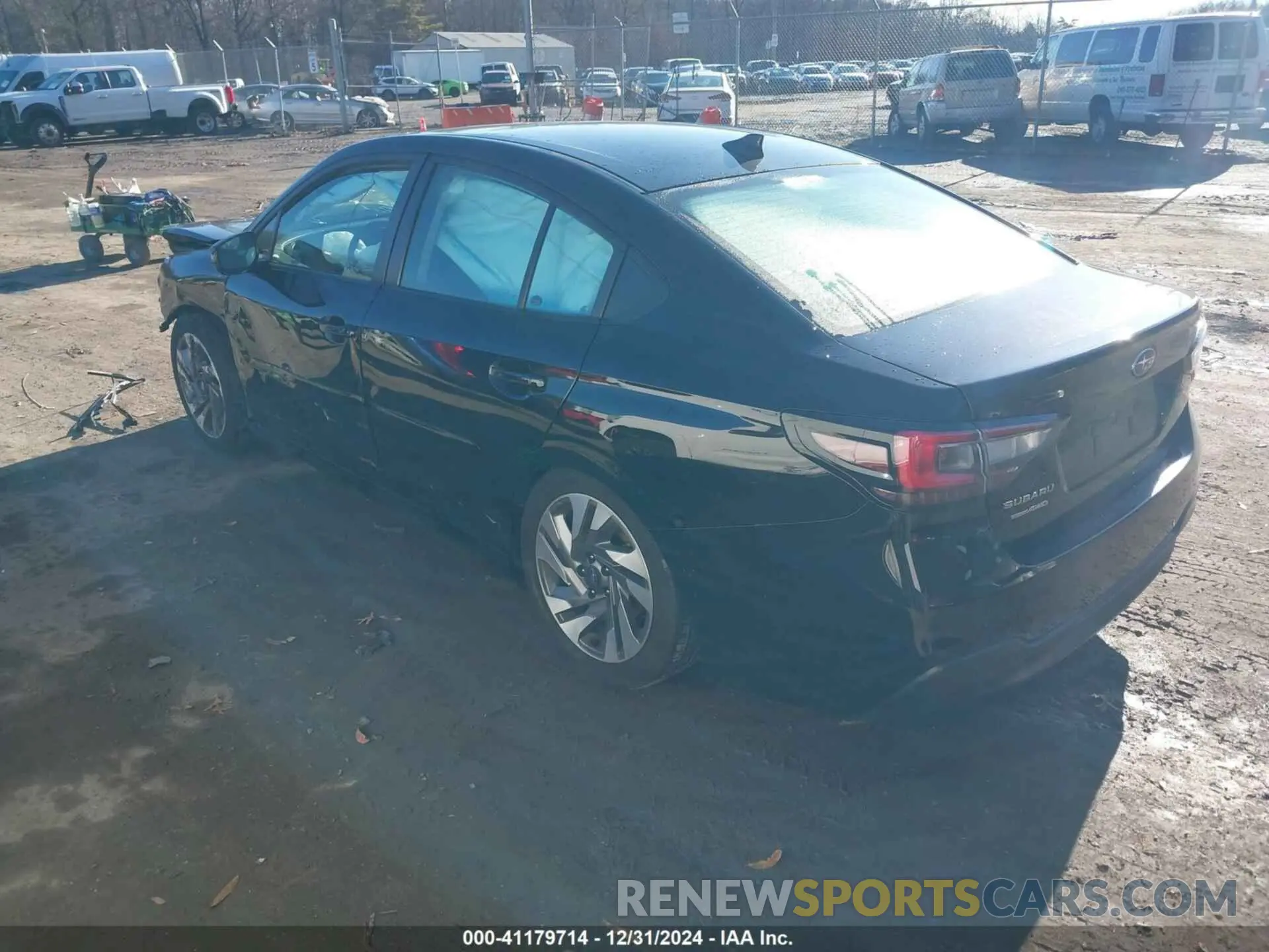 3 fotografías del automóvil dañado 4S3BWAN69R3006630 SUBARU LEGACY 2024