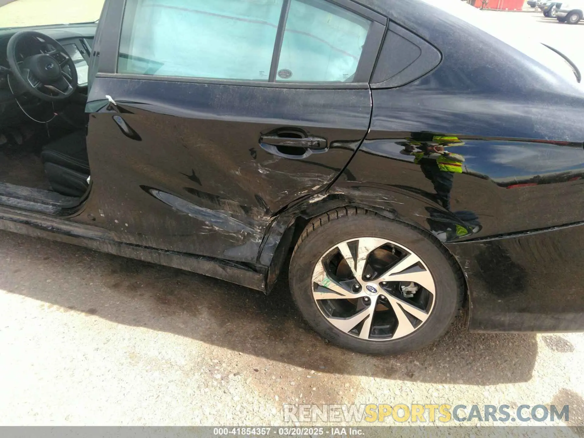 6 fotografías del automóvil dañado 4S3BWAB60S3004002 SUBARU LEGACY 2025