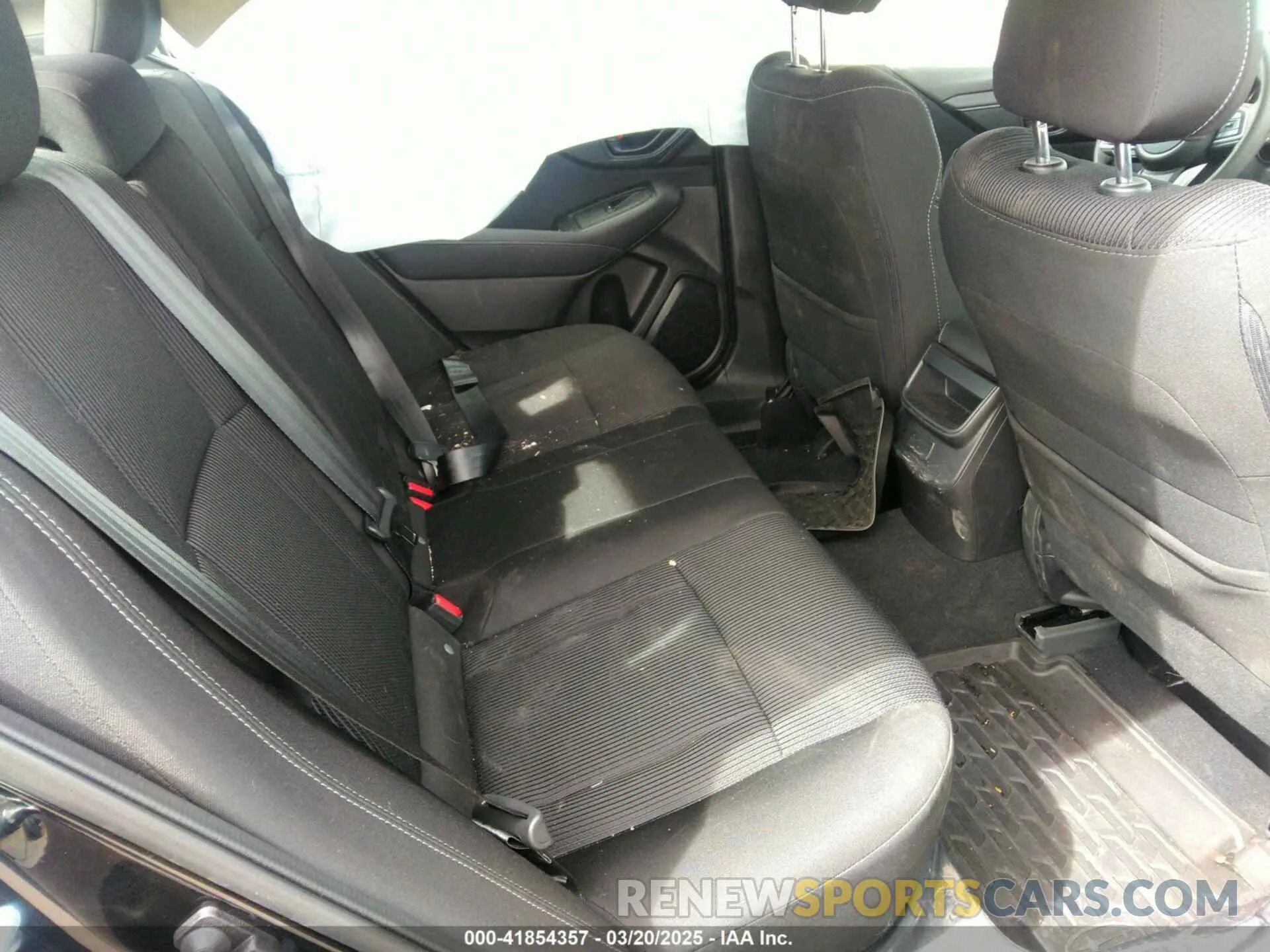 8 fotografías del automóvil dañado 4S3BWAB60S3004002 SUBARU LEGACY 2025