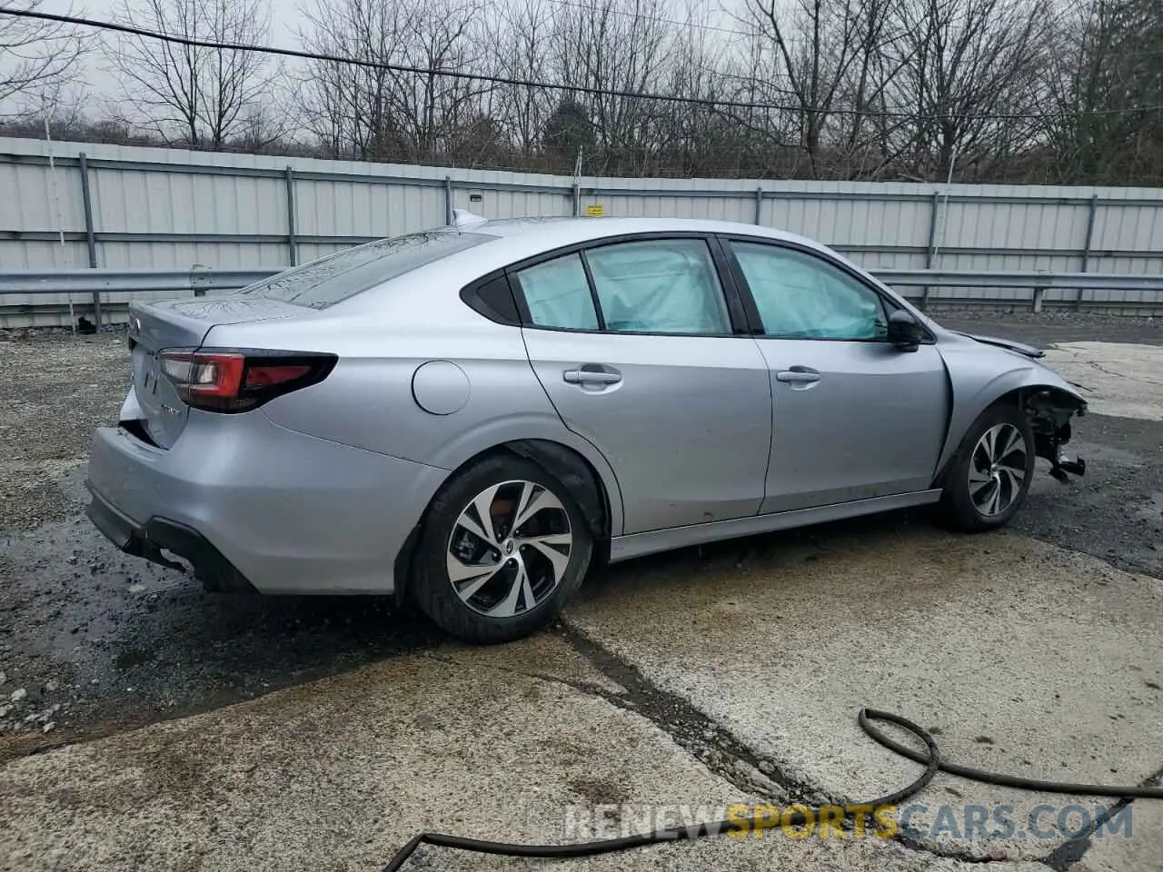 3 fotografías del automóvil dañado 4S3BWAB68S3003468 SUBARU LEGACY 2025